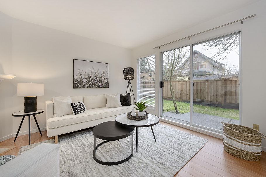 6 4245 Sophia Street Vancouver, BC - 3