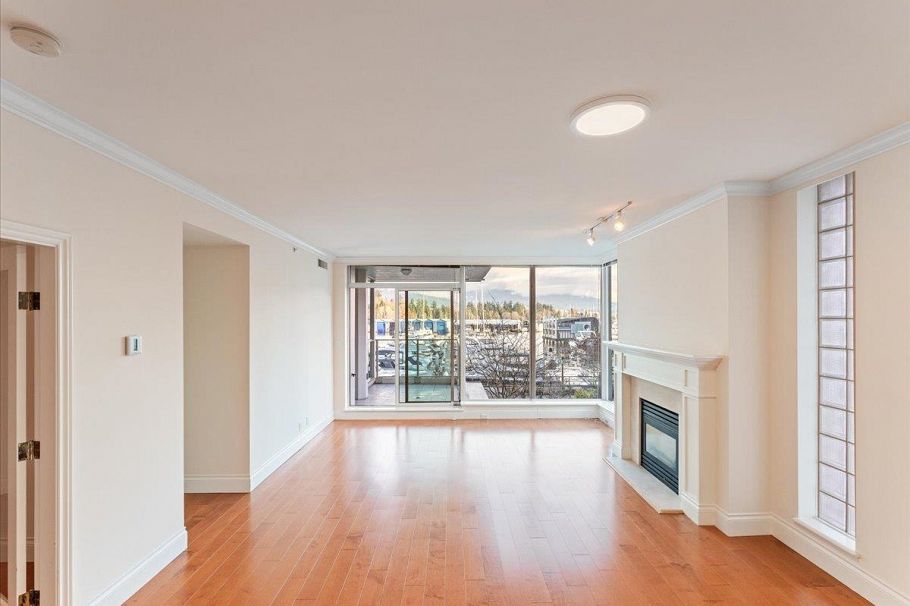 205 1717 Bayshore Drive Vancouver, BC - 11