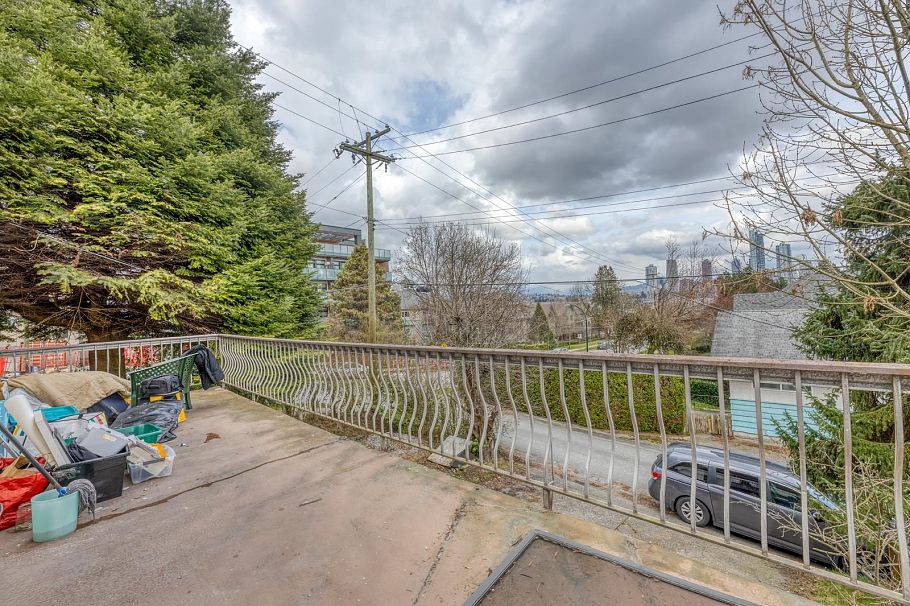 3302 E 5th Avenue Vancouver, BC - 14