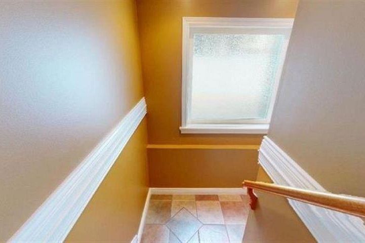 467 W Kings Road North Vancouver, BC - 12