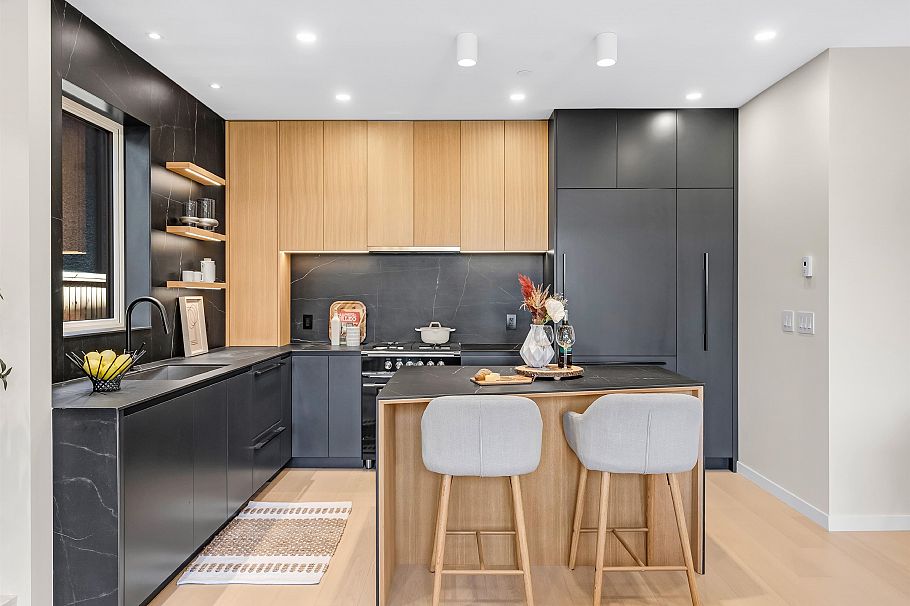 2 2764 W 14th Avenue Vancouver, BC - 10