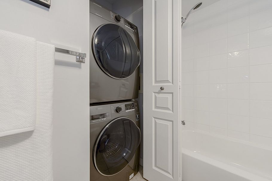 206 3089 Oak Street Vancouver, BC - 20