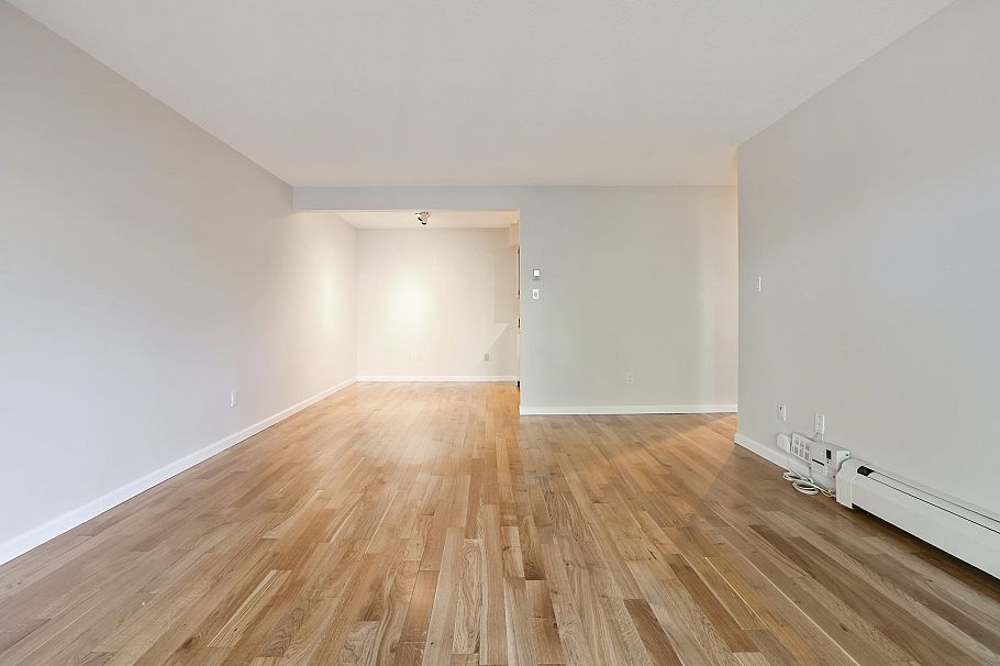 410 1435 Nelson Street Vancouver, BC - 3