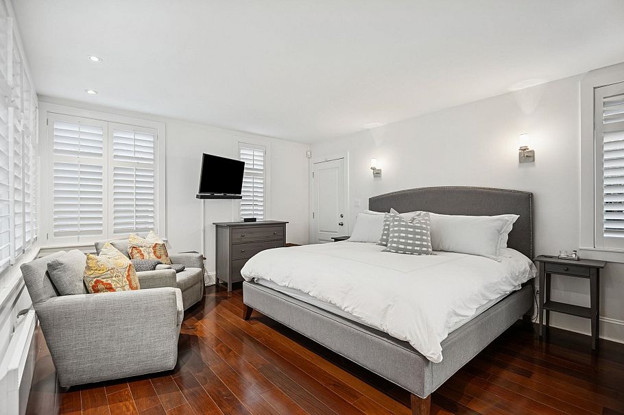 3814 W 11 Avenue Vancouver, BC - 16