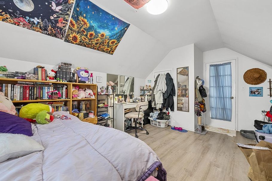 3229 W 24th Avenue Vancouver, BC - 20