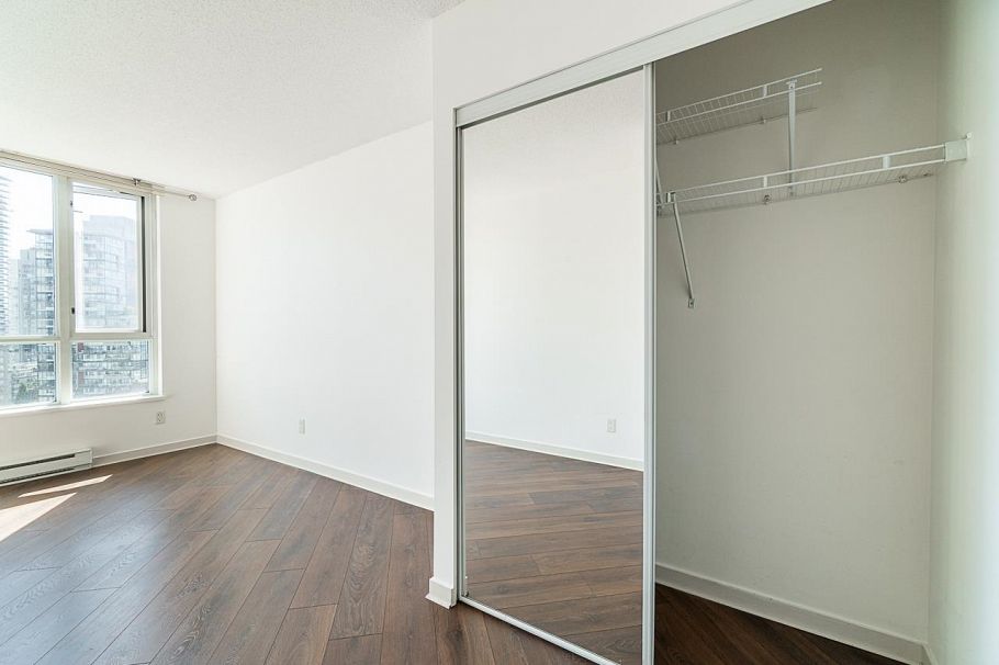 1208 1212 Howe Street Vancouver, BC - 21