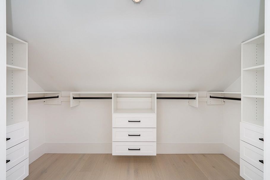 2 2460 Adanac Street Vancouver, BC - 29