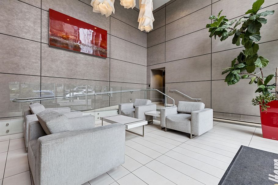 863 Richards Street Vancouver, BC - 27