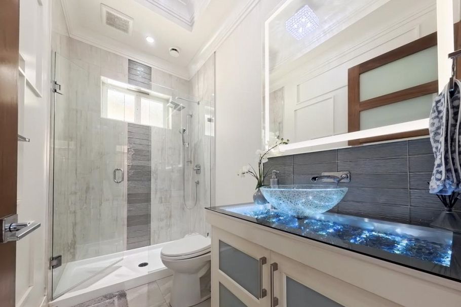 1275 E 62nd Avenue Vancouver, BC - 19