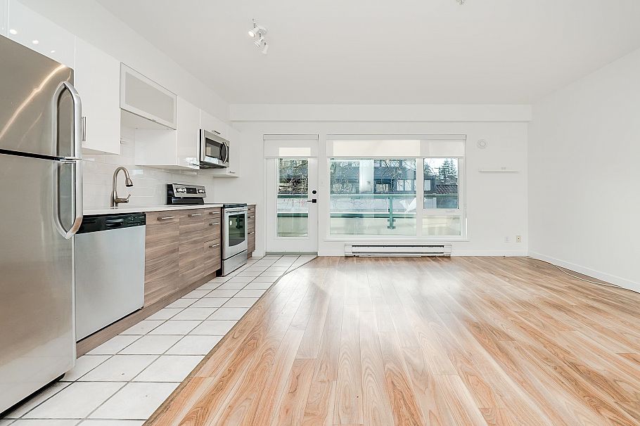 206 1688 Cypress Street Vancouver, BC - 2