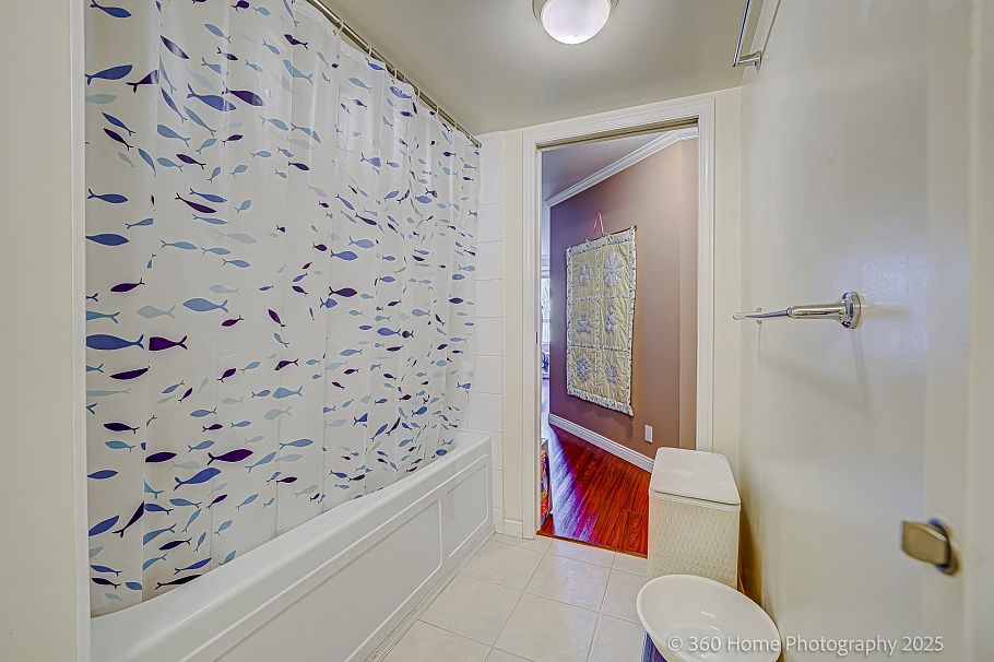 307 8495 Jellicoe Street Vancouver, BC - 12