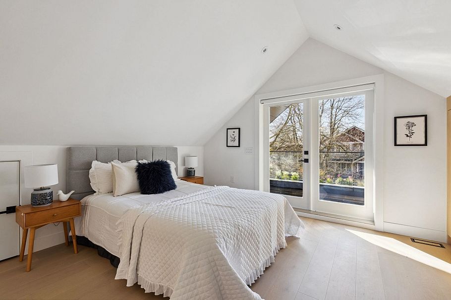 1 3081 W 14th Avenue Vancouver, BC - 23