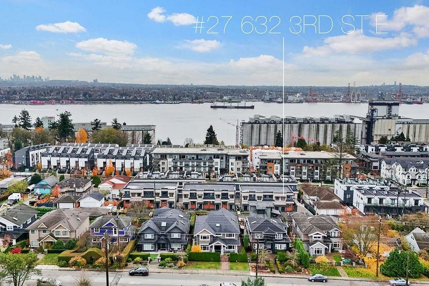 27 632 E 3rd Street North Vancouver, BC - 37