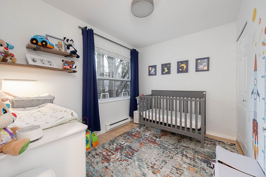 30 650 Roche Point Drive North Vancouver, BC - 23