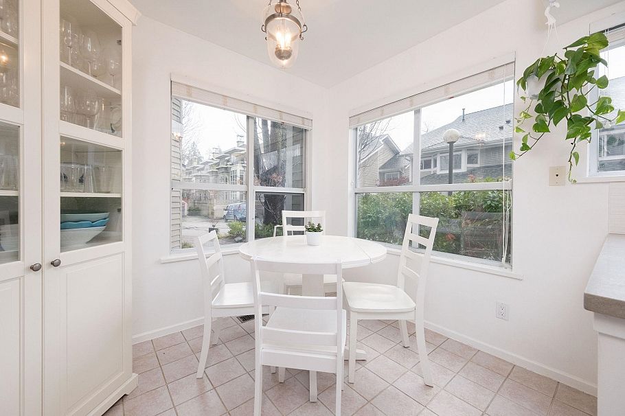 30 650 Roche Point Drive North Vancouver, BC - 10