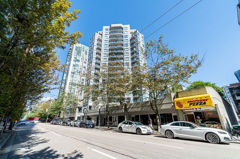 1208 1212 Howe Street Vancouver, BC - 31