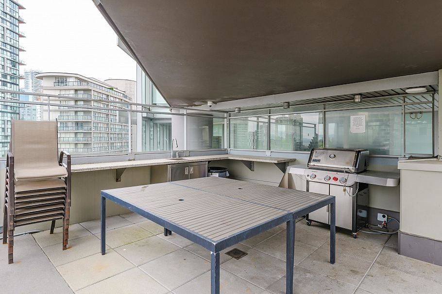 607 1372 Seymour Street Vancouver, BC - 25