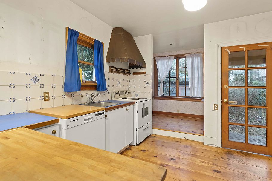 3449 Mayfair Avenue Vancouver, BC - 14