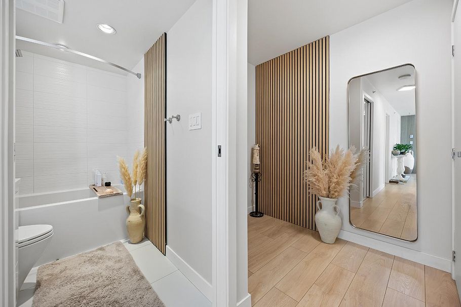 607 161 W Georgia Street Vancouver, BC - 7