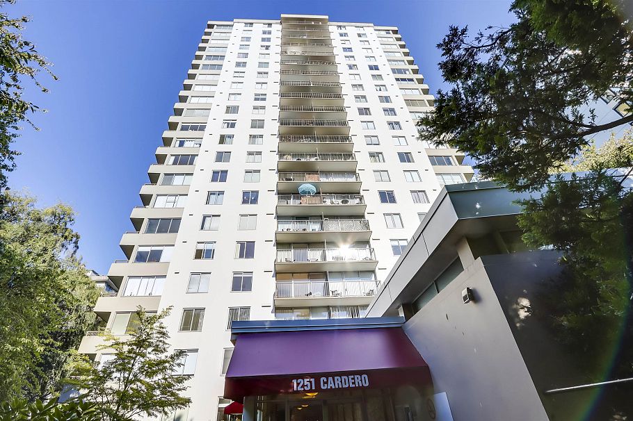 201 1251 Cardero Street Vancouver, BC - 3