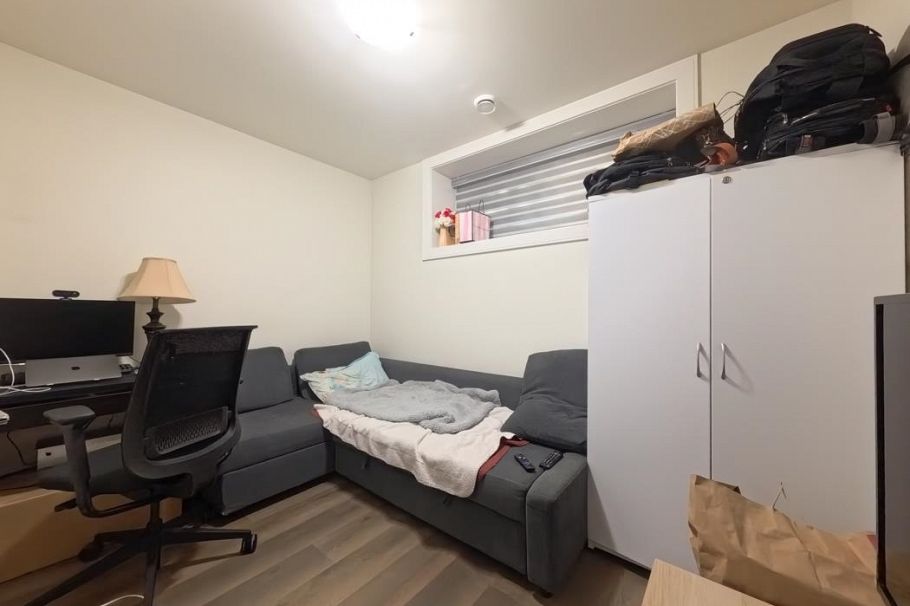 1275 E 62nd Avenue Vancouver, BC - 29