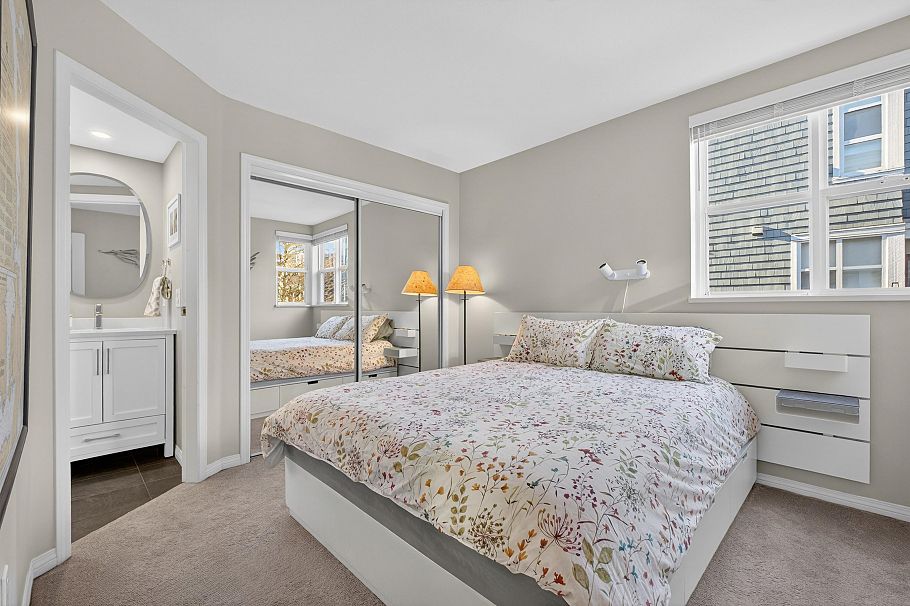 653 W 7th Avenue Vancouver, BC - 12