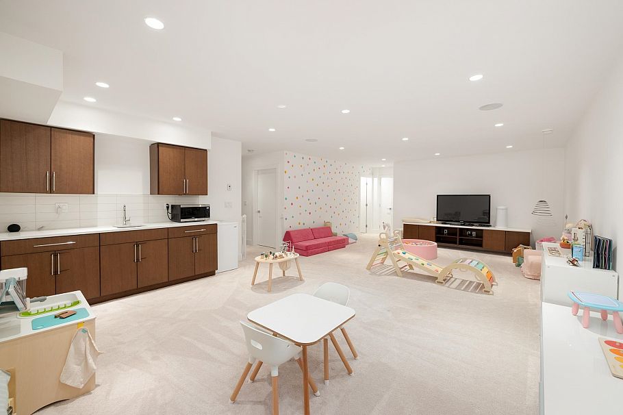 2902 St. Andrews Avenue North Vancouver, BC - 26