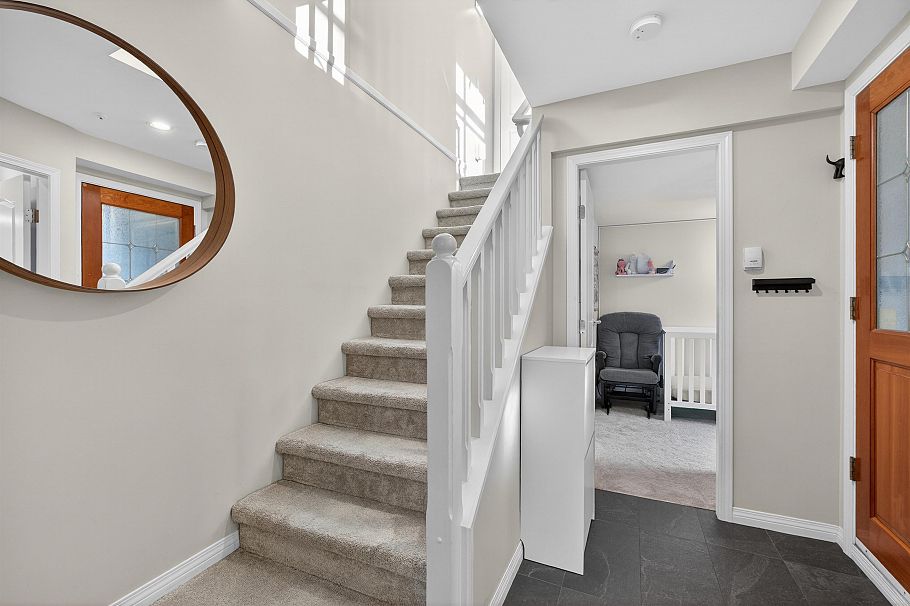 653 W 7th Avenue Vancouver, BC - 18