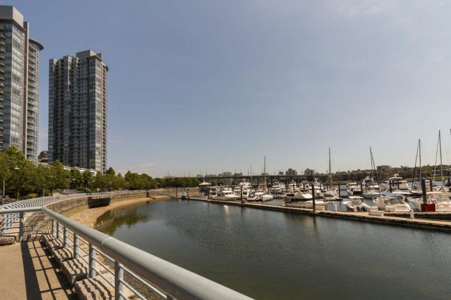 2802 193 AQUARIUS MEWS, Vancouver BC V6Z 2Z2 Vancouver, BC - 15