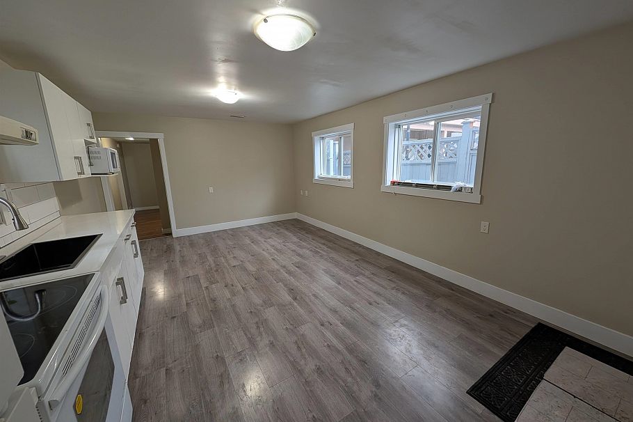 2BED SUITE 1XXX E 64 AVENUE, Vancouver BC V5X 2N8 Vancouver, BC - 5