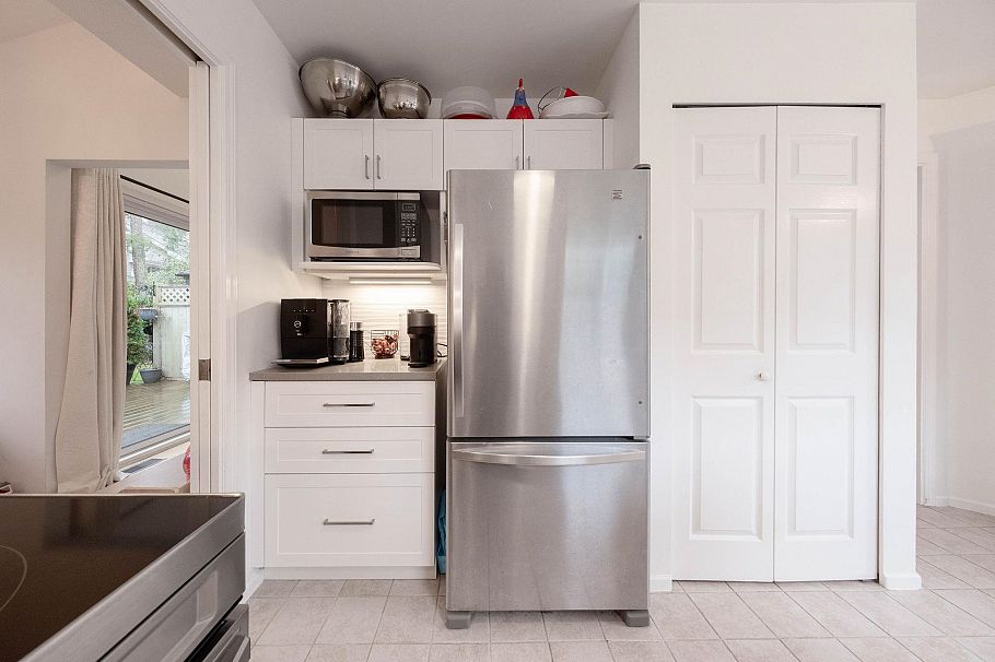 30 650 Roche Point Drive North Vancouver, BC - 15