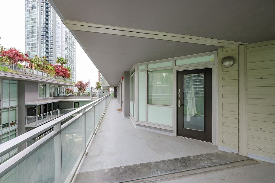 607 1372 Seymour Street Vancouver, BC - 15