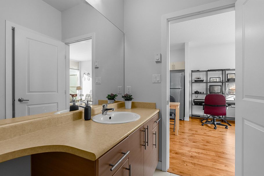 409 5692 Kings Road Vancouver, BC - 11