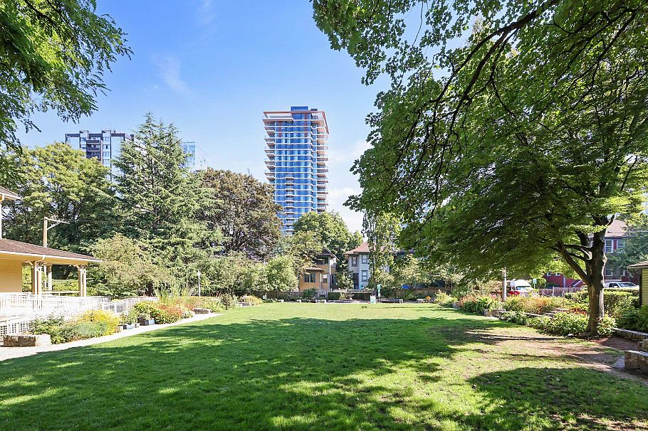 410 1435 Nelson Street Vancouver, BC - 25