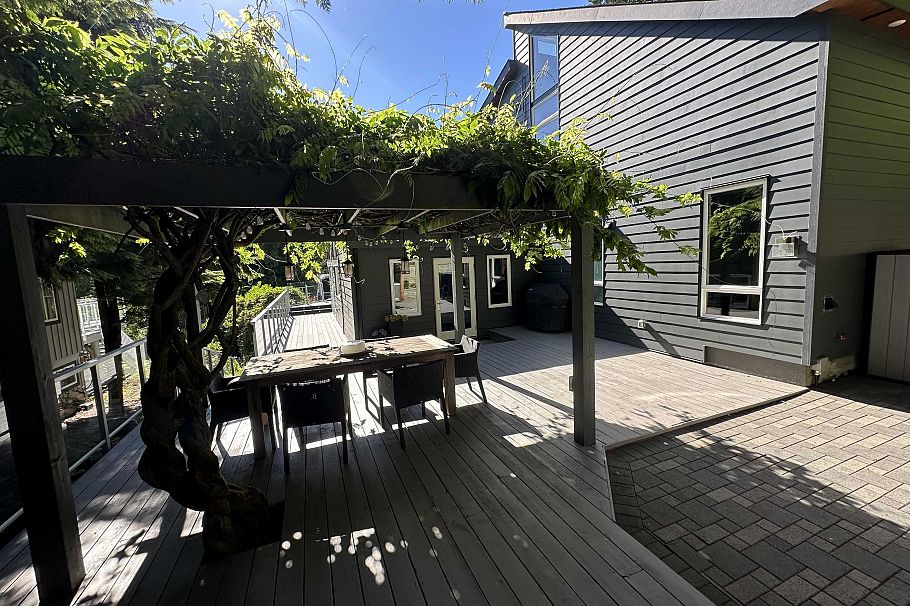 4062 Norwood Avenue North Vancouver, BC - 33