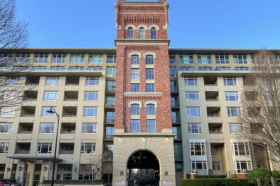 804 2799 Yew Street Vancouver, BC - 1