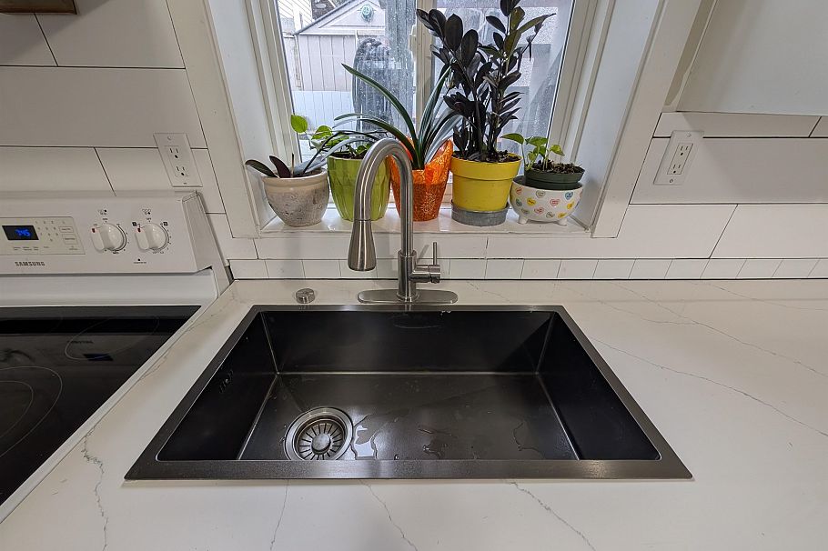 2BED SUITE 1XXX E 64 AVENUE, Vancouver BC V5X 2N8 Vancouver, BC - 6