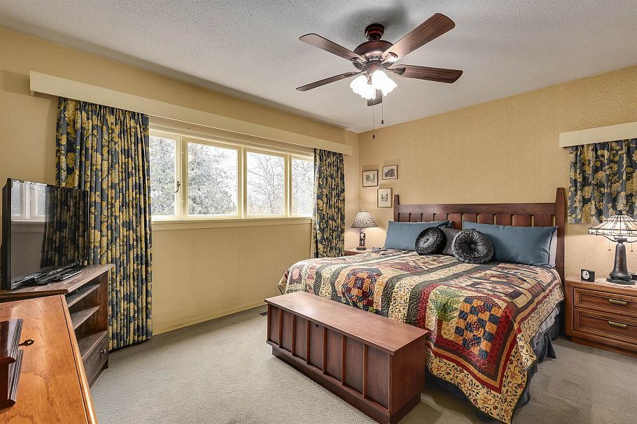 936 W 37th Avenue Vancouver, BC - 10