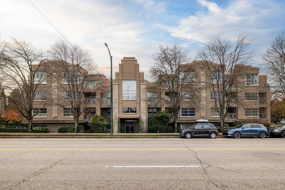 106 2983 W 4th Avenue Vancouver, BC - 15