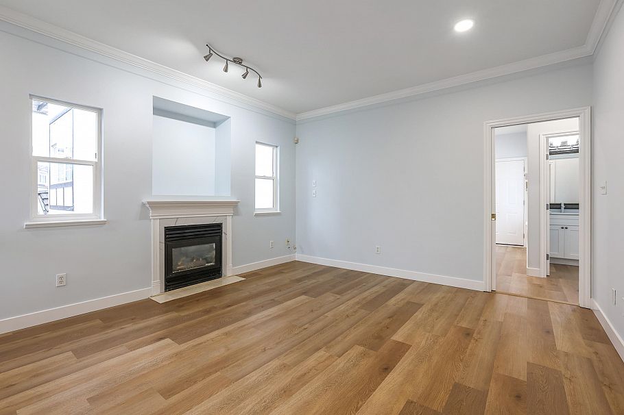 2988 School Avenue Vancouver, BC - 2