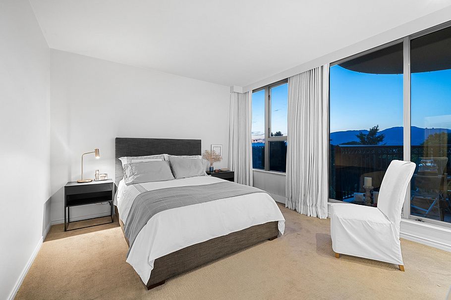 700 1788 W 13th Avenue Vancouver, BC - 13