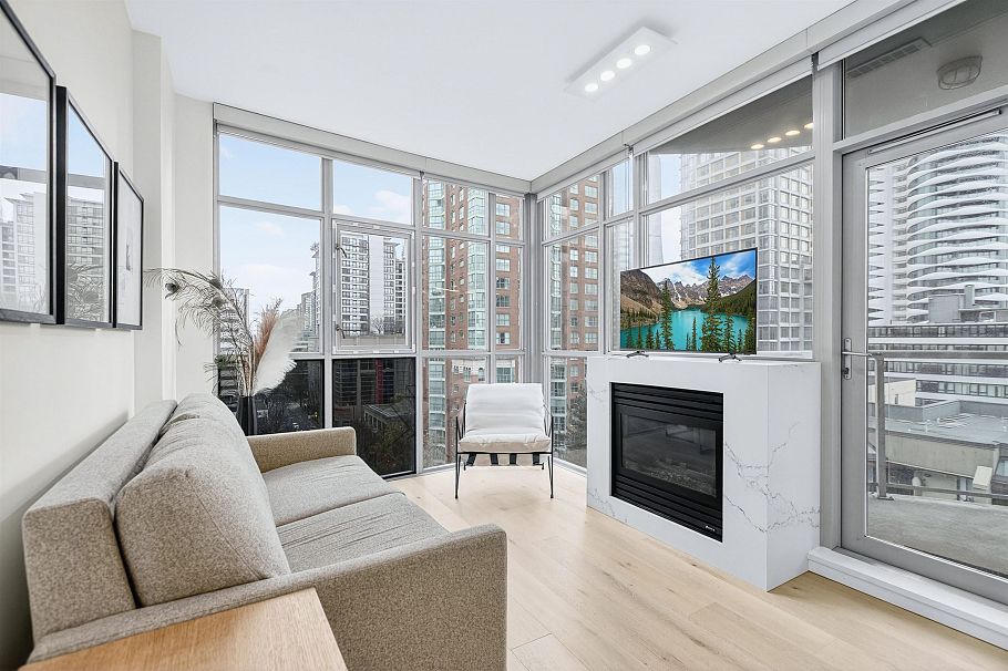 906 1050 Smithe Street Vancouver, BC - 9