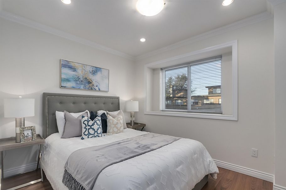 2151 Triumph Street Vancouver, BC - 13