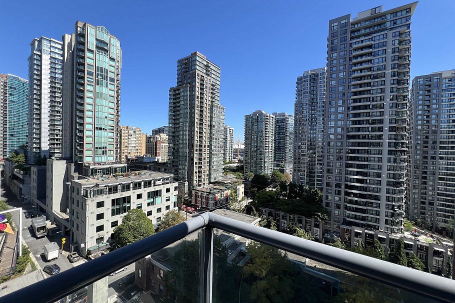 1203 928 Richards Street Vancouver, BC - 6