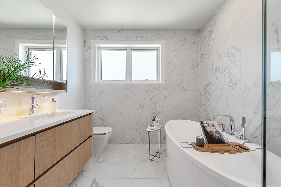 2431 W Broadway Vancouver, BC - 28