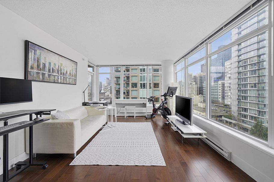 1503 888 Homer Street Vancouver, BC - 4