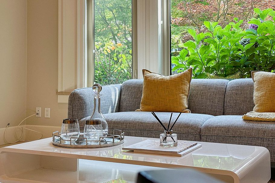 7165 Maple Street Vancouver, BC - 5