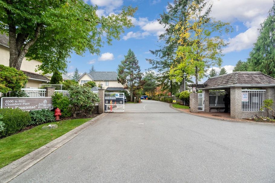 40 6511 Chambord Place Vancouver, BC - 25