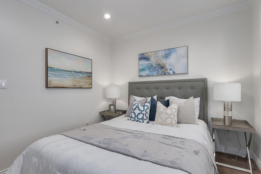 2151 Triumph Street Vancouver, BC - 15