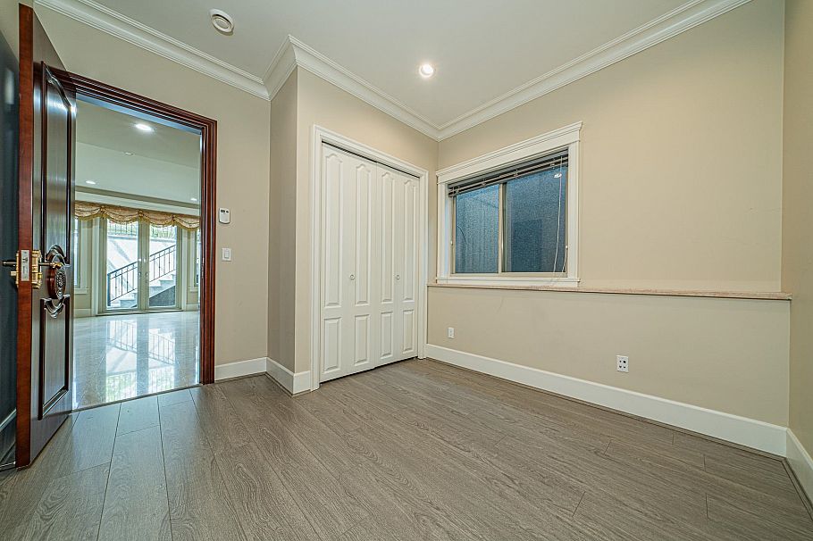 7165 Maple Street Vancouver, BC - 31